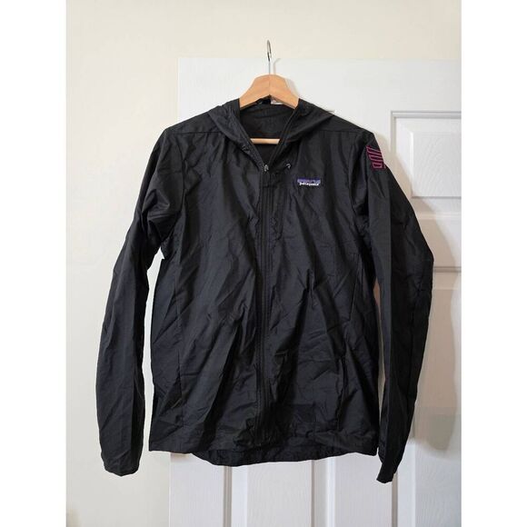 Patagonia Light Weight Windbreaker Black Jacket with customized logo XS - Picture 3 of 8